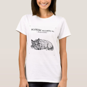 Schotse Terrier heeft altijd één oog open T-shirt