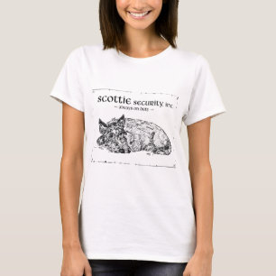 Schotse Terrier heeft altijd één oog open T-shirt