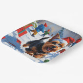 Schotse Terriër Loopt Sneeuw Met Kerst Pet Papieren Bordje (Gebogen)