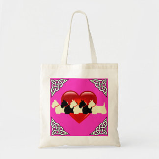 Schotse Terriër zwart/wit, cletic vlecht, hart Tote Bag