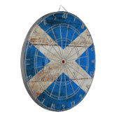 Schotse vlag op de oude houten korrel dartbord (Voorkant Links)
