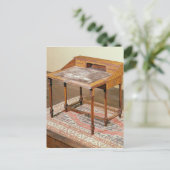 Schrijfbureau, walnoot met arabeske marquetrie briefkaart (Staand voorkant)