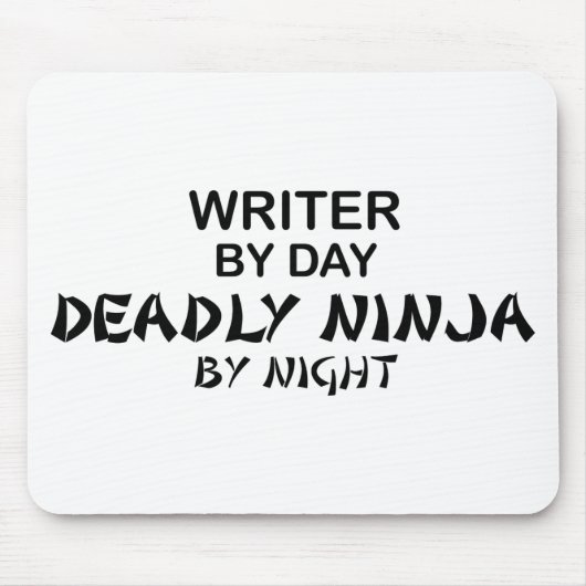 Schrijver Deadly Ninja bij nacht Muismat (Voorkant)