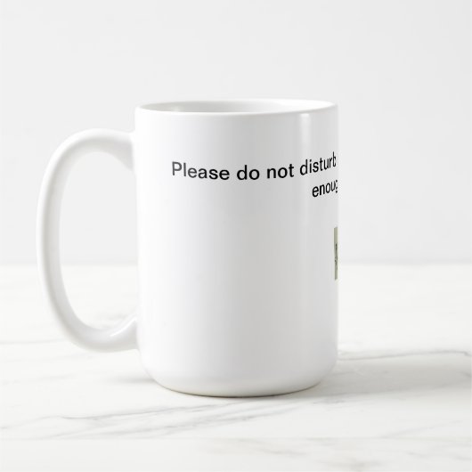 Schrijver op het werk Mok (Links)