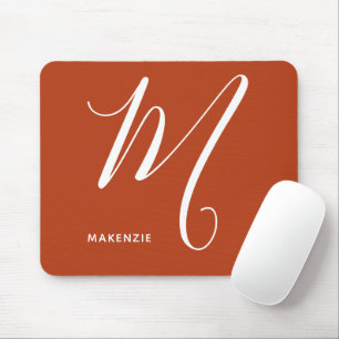 Schrikbaar monogrammed Schrijfschrift M Burnt Oran Muismat