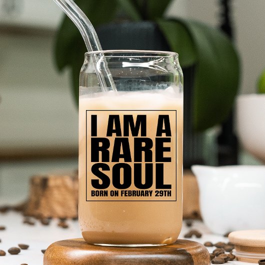 schrikkeldag feb 29 schrikkeljaar verjaardag een z blikvorm glas