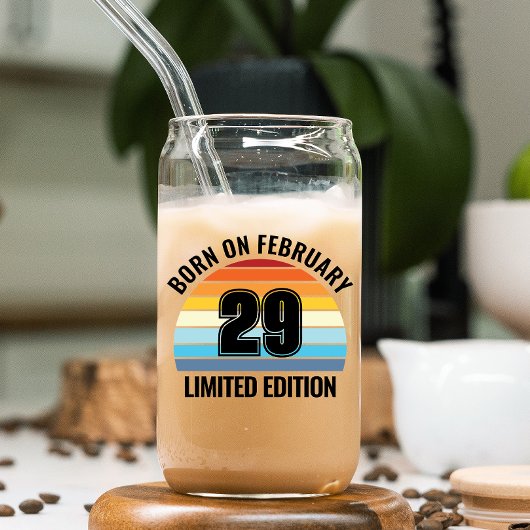 schrikkeldag verjaardag feb 29 schrikkeljaar  zons blikvorm glas