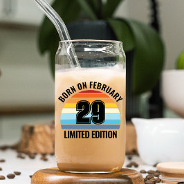 schrikkeldag verjaardag feb 29 schrikkeljaar  zons blikvorm glas