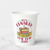 schrikkeljaar 2024 Het is eindelijk mijn verjaarda Papieren Bekers (Voorkant)