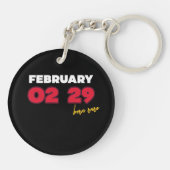 schrikkeljaar verjaardagscadeau sleutelhanger (Achterkant)