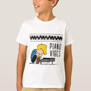 Schroeder Charlie Brown Music T-shirt