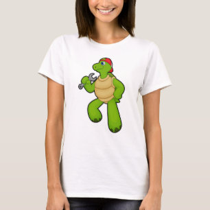 Schroef als mechanisch met moersleutel en Pet T-shirt