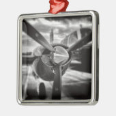 Schroefschroef voor vliegtuigen: zwart en wit metalen ornament (Links)