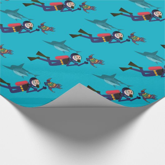 SCHUBA DIVER SWIMMING MET SHARKS EN TURTLE WRAPPI CADEAUPAPIER (Hoek)