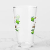 Schud je sjamrocken tot de bier morst glas (Links)