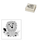 Schudde leeuw in het gras met ladybug rubberstempel (Gestempeld)