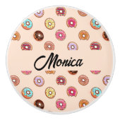 Schuddecoratieve donuts op roze keramische knop (Voorkant)