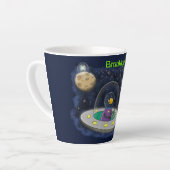 Schudvis uit de cartoon van de ruimte latte mok (Linkerhoek)