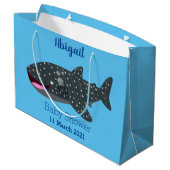 Schudwalvishaai blij met cartoon illustratie groot cadeauzakje (Achterkant Gekanteld)