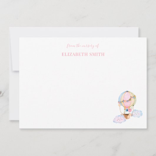 Schuffelmeisje doucht warme luchtballon roze  notitiekaartje (Voorkant)