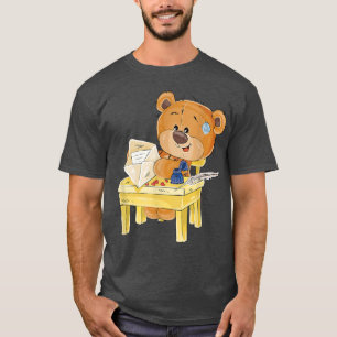 Schuif bruin beer op een stoel t-shirt