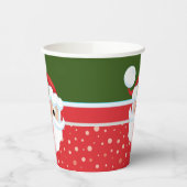 Schuif de kerstman op het gezicht van traditionele papieren bekers (Links)