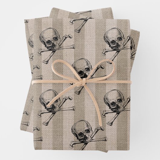 Schuif en kroesbeenderen op Tan Striped Inpakpapier Vel (In situ)