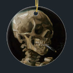 Schuif met Burning Cigarette Vincent van Gogh Art Keramisch Ornament<br><div class="desc">Vincent van Gogh (1853 - 1890) Schedel van een Skelet met brandende sigaret, 1885-86, Olieverf op doek Unframed: 32 cm × 24, 5 cm (13 in × 9, 6 in) Vroege werken van Vincent van Gogh. Dit schilderij maakt deel uit van het vaste collectie van het Van Gogh Museum. Het...</div>
