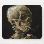 Schuif met Burning Cigarette Vincent van Gogh Art Muismat<br><div class="desc">Vincent van Gogh (Nederlands, 1853 - 1890) Skull of a Skeleton with Burning Cigarette, 1885-86, Oil on canvas Unframed: 32 cm × 24, 5 cm (13 in × 9, 6 inch) Vroegtijdig werk van Vincent van Gogh. Dit kleine schilderij maakt deel uit van het permanente collectie van het Van Gogh...</div>