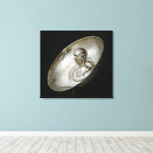 Schuif met de buste van een man binnen canvas afdruk (Insitu (Houten vloer))