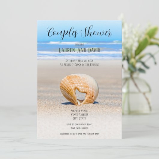 Schuif met hart en zand op strand, paardedouche kaart (Staand voorkant)