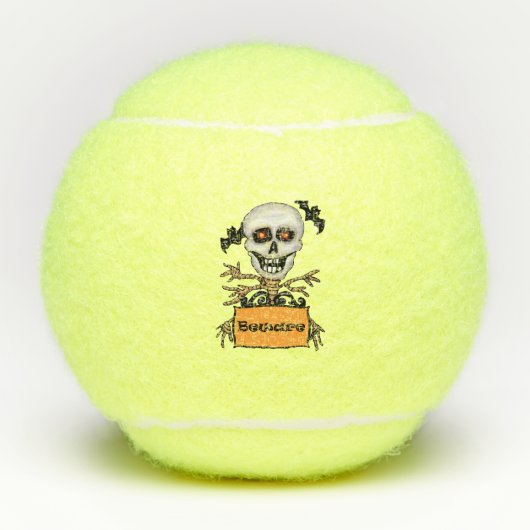 Schuif op boomledematen vliegende vleermuizen tennisballen (Voorkant)
