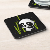 Schuif zwart-wit panda-beer in een bamboegroef. bier onderzetter (Linkerzijde)