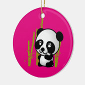 Schuif zwart-wit panda-beer in een bamboegroef. keramisch ornament (Links)