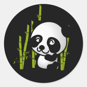 Schuif zwart-wit panda-beer in een bamboegroef. ronde sticker