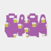 Schuimbierbeker op paars bedankdoosjes (Uitgevouwen)