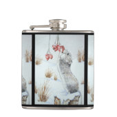 Schuine muis en rode bessen sneeuwen heupfles (Voorkant)