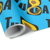 schuine tuba tekst cadeaupapier (Rol Hoek)