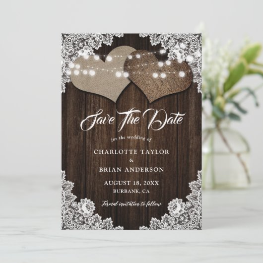 Schuur bruiloft Rustiek Hout String Lights Bloemen Save The Date (Staand voorkant)