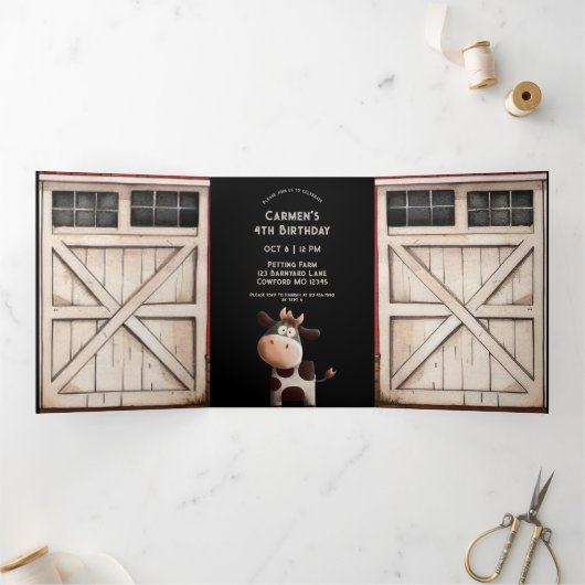 Schuurdeur Koe Boerderij Party Drieluik Uitnodiging (Binnen)