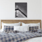 Schuurpiek Tegen de Lucht Canvas Afdruk (Insitu (Slaapkamer))
