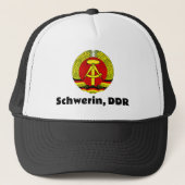 Schwerin, DDR, Schwerin, Duitsland, Oost-Duitse Os Trucker Pet (Voorkant)