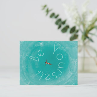 Schwimmen im blauen Ozean personalisierte   Briefkaart