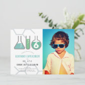Science Experiment White Green Boy Foto Birthday Kaart (Staand voorkant)