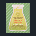 Science Flask Kids Birthday Party Invitations Kaart<br><div class="desc">Deze kinder uitnodiging voor een verjaardagsfeestje gebruikt de wetenschapskolf met een gele en groene vloeistof die blaasbaar is als basis van het ontwerp, waar je de verschillende tekst-sjablonen op de erlenmeyer kunt personaliseren. Achtergrond van gekleurde strepen. Het kleurenpalet geel en groen is genderneutraal design dat geweldig is voor zowel verjaardagsjongens...</div>