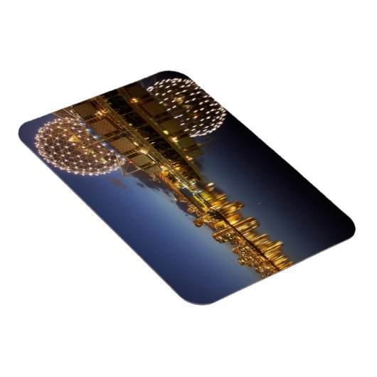 Science World en CBD weerspiegeld in False Creek, Magneet (Rechterzijde)