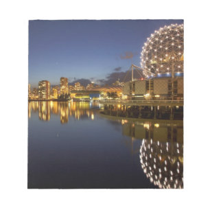 Science World en CBD weerspiegeld in False Creek, Notitieblok