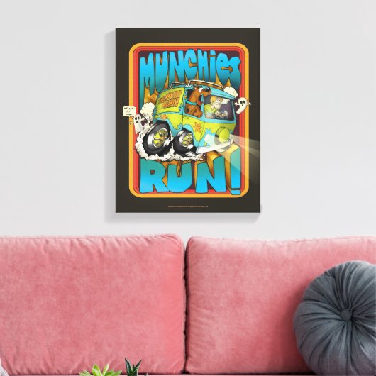 Scooby-Doo and Shaggy "Munchies Run!" Canvas Afdruk (Insitu (Woonkamer))