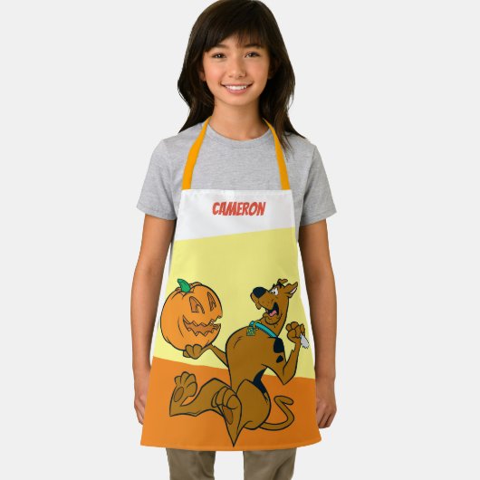 Scooby-Doo Carving Pumpkin Schort (Insitu)