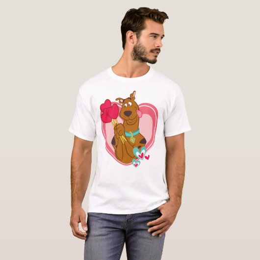 Scooby-Doo Holding Heart Lolipops T-shirt (Voorkant volledig)